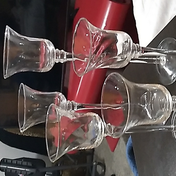 Hand Blown 5 peice candle holders - Picture 2 of 4
